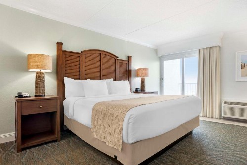 Best Western on the Beach - image 29