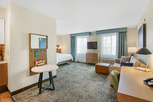 Staybridge Suites Gulf Shores an IHG Hotel - image 22