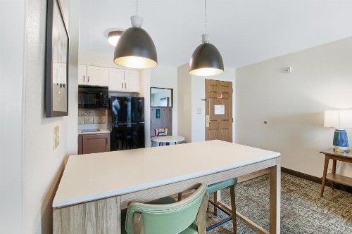 Staybridge Suites Gulf Shores an IHG Hotel - image 6