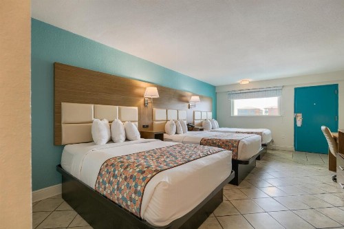 Beachside Resort Hotel - image 14