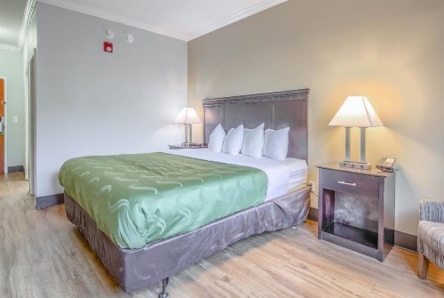 Quality Inn Ft. Morgan Road-Hwy 59 - image 16