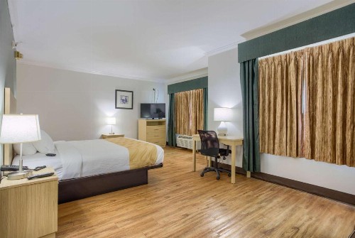 Quality Inn Ft. Morgan Road-Hwy 59 - image 19