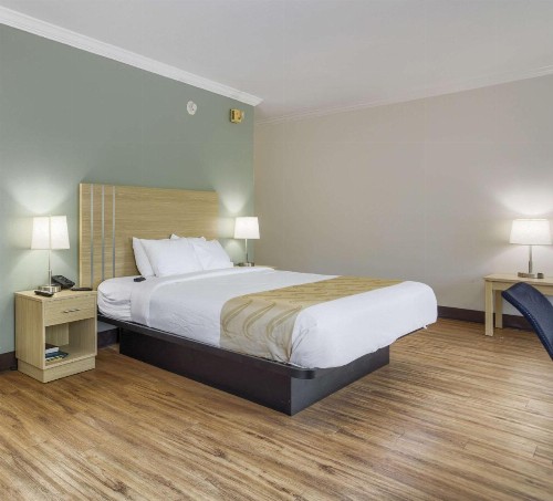 Quality Inn Ft. Morgan Road-Hwy 59 - image 37