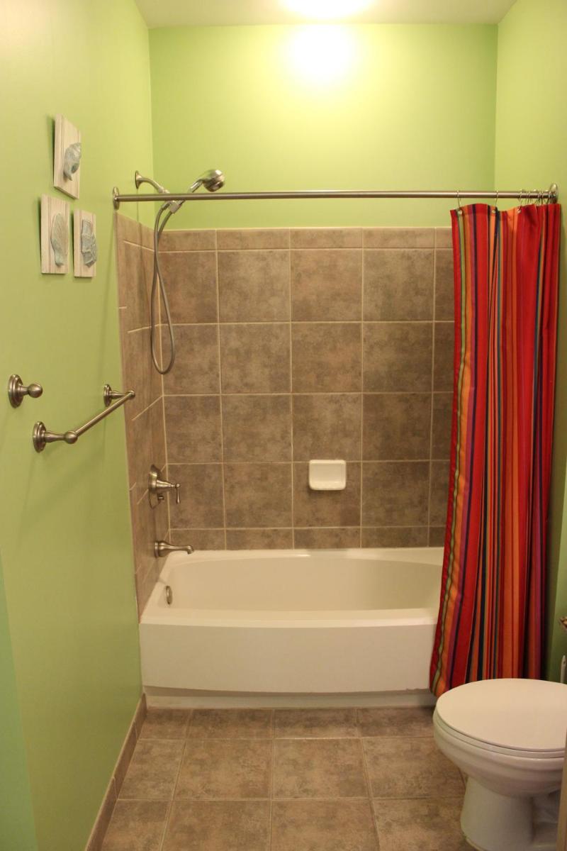 Indies 708 Condo - image 6