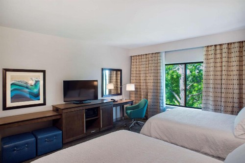 Hampton Inn Gulf Shores - image 14
