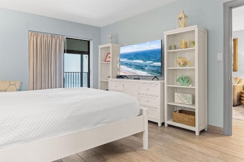 Gulf Tower Unit 8B - image 2