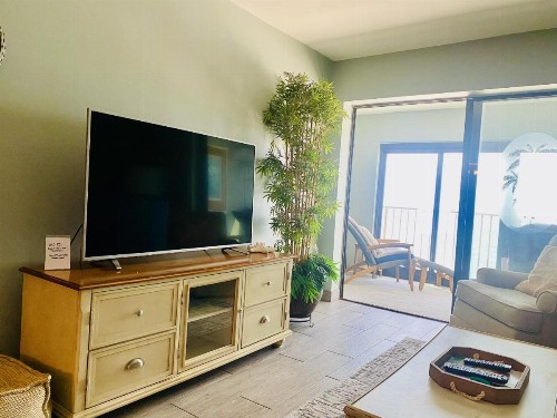 Gulf Tower Unit 8B - image 35