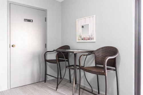 Gulf Tower Unit 8B - image 7