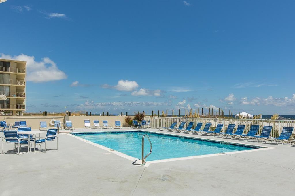 Gulf Tower 11D - image 6