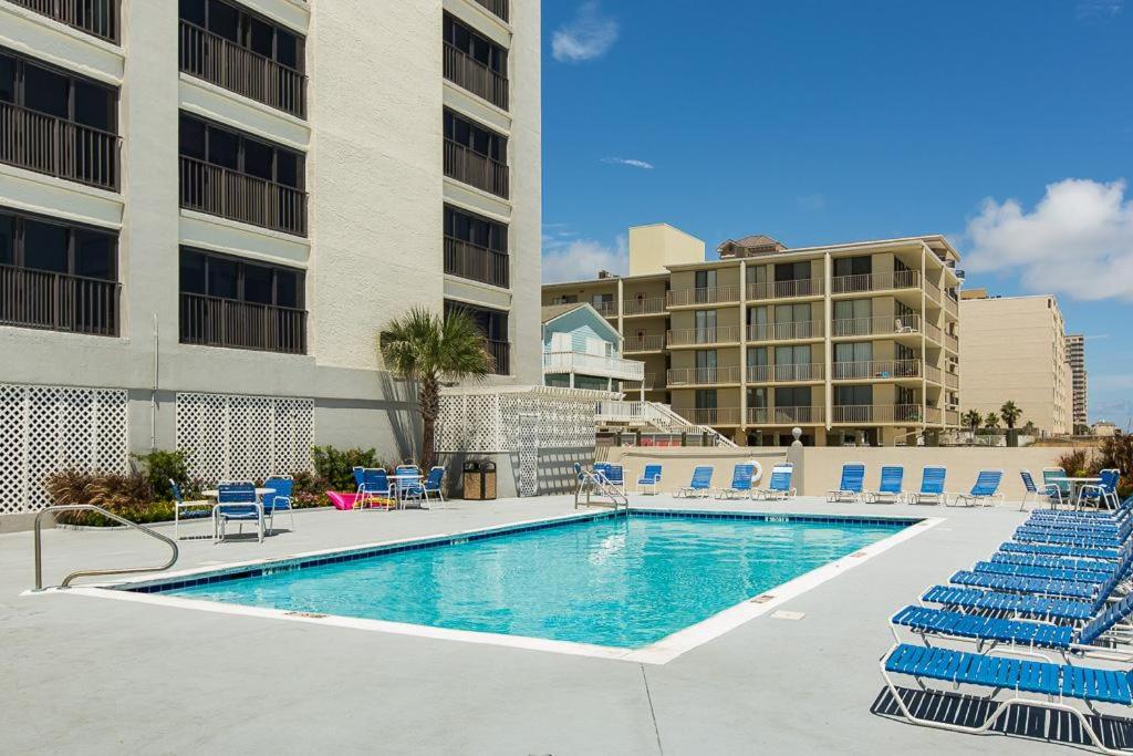 Gulf Tower 11D - image 7