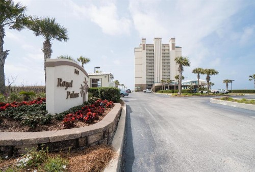 Royal Palms Unit 205 - image 12