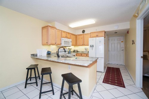 Royal Palms Unit 205 - image 19