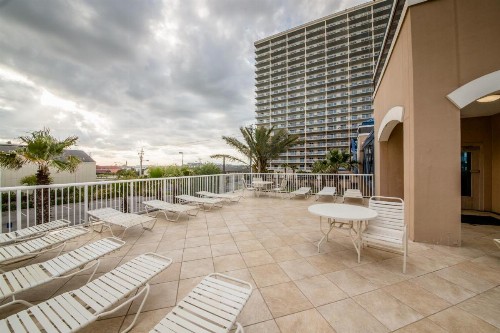 Crystal Tower 801 - image 13