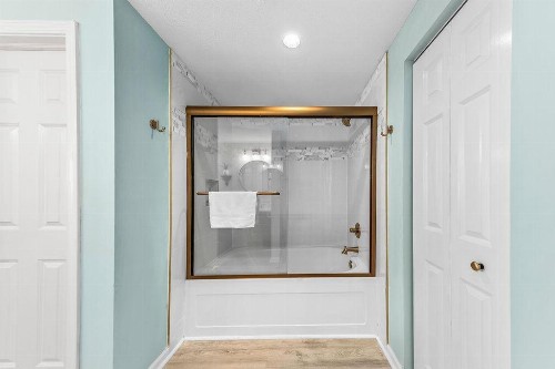 Beach Club 203B - image 11