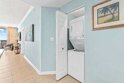 Beach Club 203B - image 30