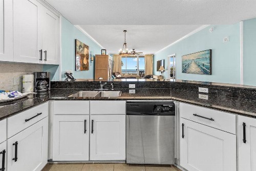 Beach Club 203B - image 37