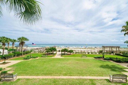 Beach Club 203B - image 40