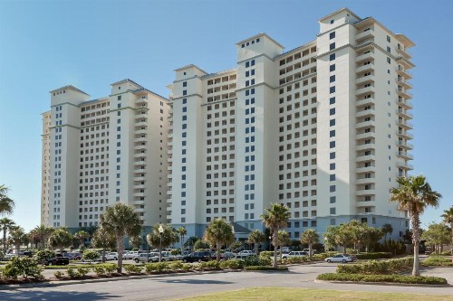 Beach Club 203B - image 5
