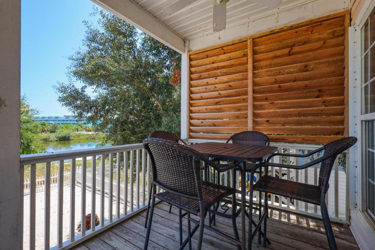 214 Shoreland Home - image 2