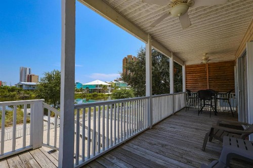 214 Shoreland Home - image 25