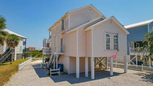214 Shoreland Home - image 35
