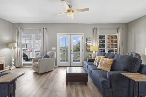 214 Shoreland Home - image 42
