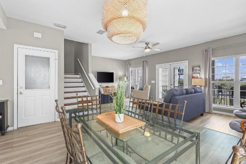 214 Shoreland Home - image 8