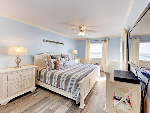 615 W Beach Blvd Condo Unit 3G - image 7