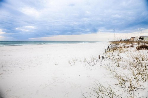 Beachin' East - image 10