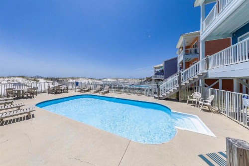 Beachin' East - image 15