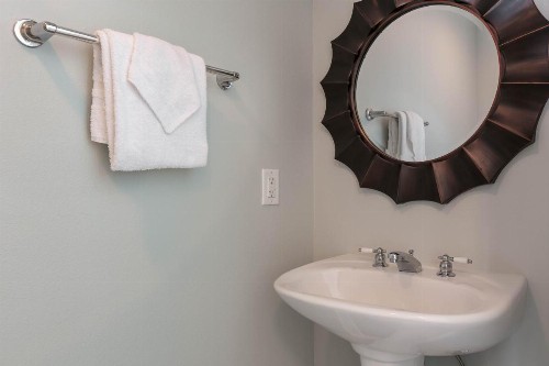 Sanibel Condominiums - image 7