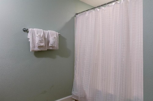 Sanibel Condominiums - image 8