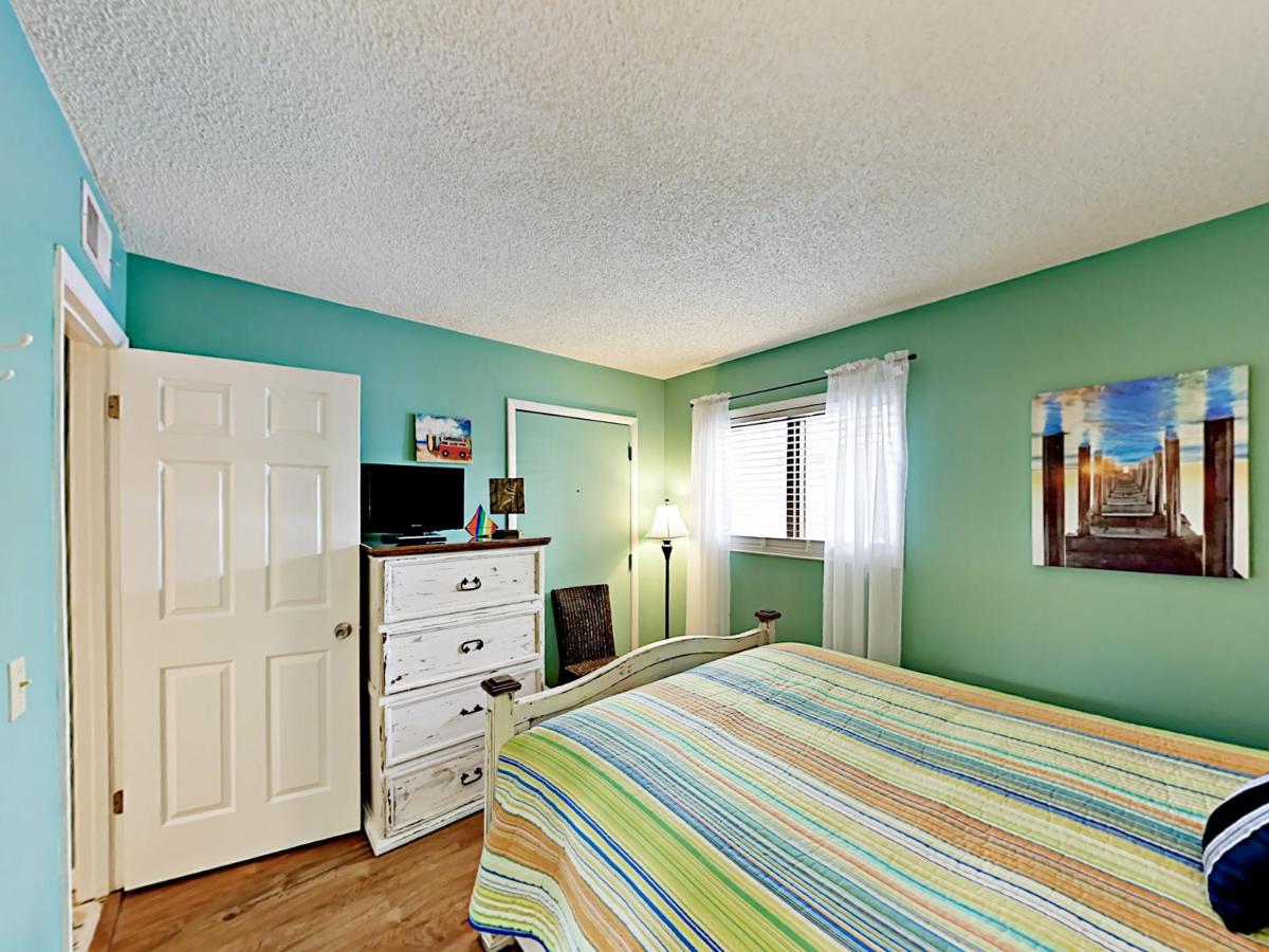 400 Plantation Rd 3309 Condo - image 7