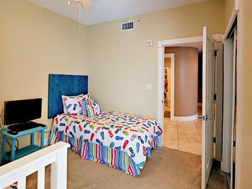 521 W Beach Blvd Condo #1501 - image 4