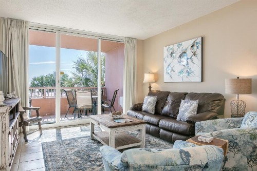 The Beach Club Doral 206 - image 9