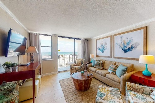 Gulf House #101