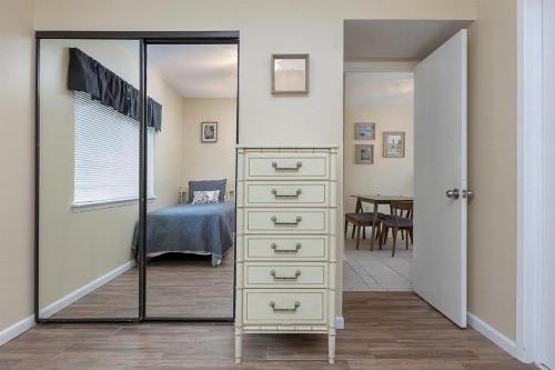 Gulf Village #215 - image 12