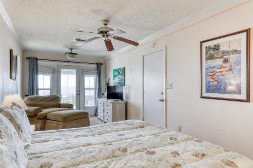 Twin Palms - image 8