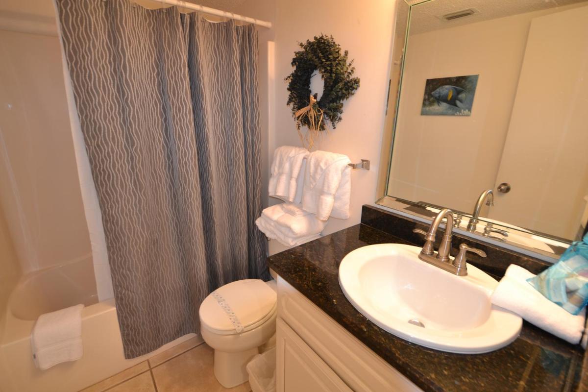 Tropical Winds 104 by Bender Vacation Rentals - image 6