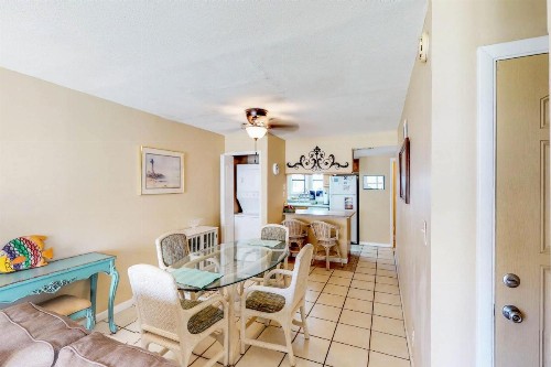 Gulfside Townhome #16 - image 13