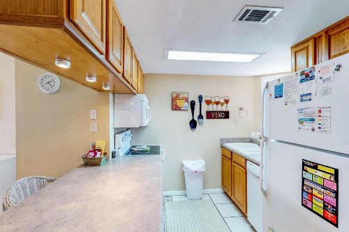 Gulfside Townhome #16 - image 4