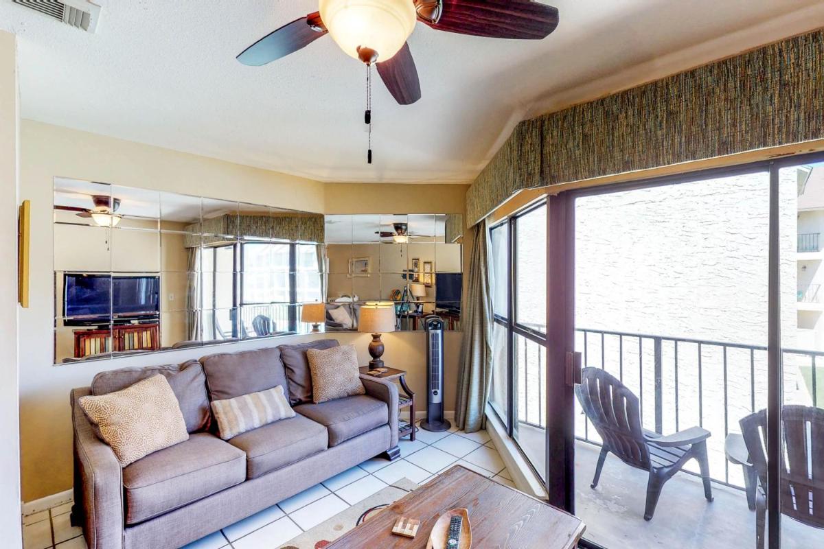 Gulfside Townhome #16 - image 7