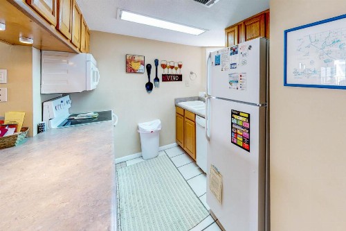 Gulfside Townhome #16 - image 9