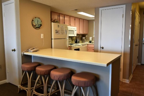 Driftwood Towers 6E by Bender Vacation Rentals - image 7