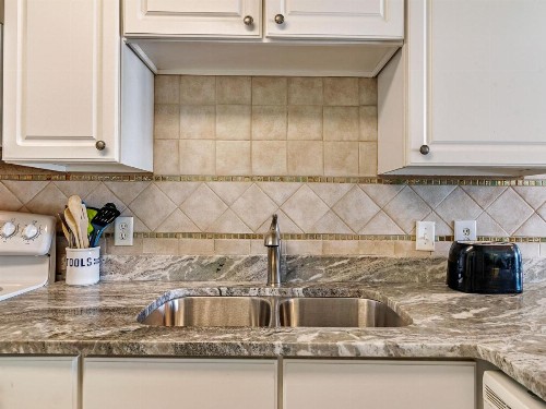 Surf Side Shores 1402 by Bender Vacation Rentals - image 6
