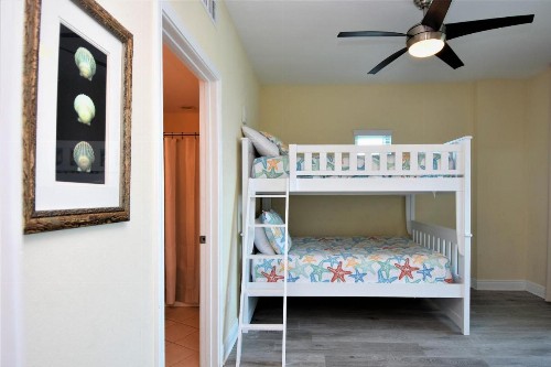 Crystal Tower 1409 by Bender Vacation Rentals - image 5