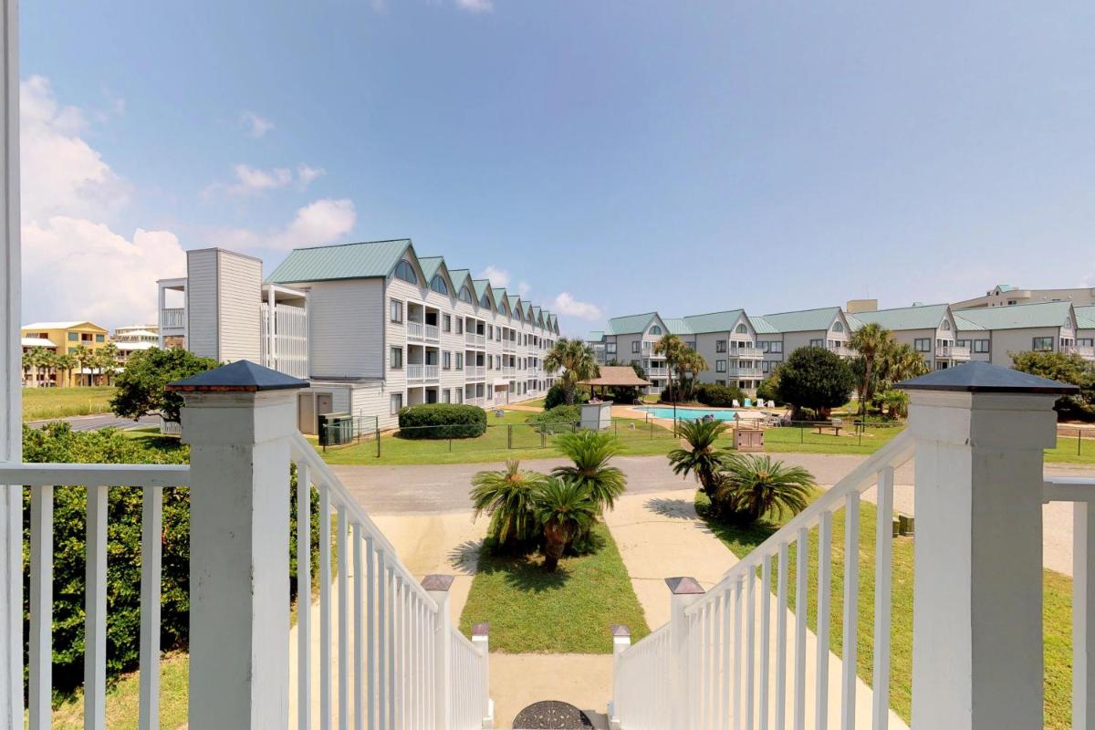 Plantation Place #h403 - image 3