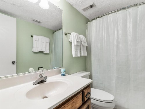 Edgewater West 95 by Bender Vacation Rentals - image 9