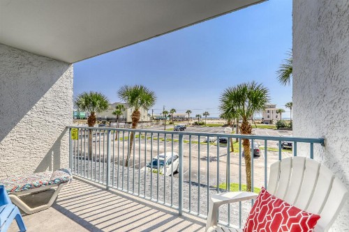 Gulf Shores Surf & Raquet Club Condos