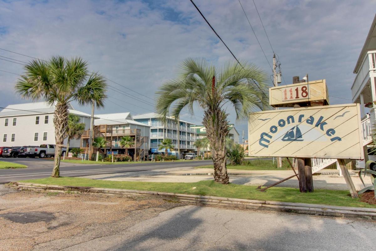 Moonraker Condos - image 5